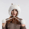 Bild in Galerie-Betrachter laden, Pfoten - Pom - Pom Mütze Für Stilvollen Winter Komfort - CagillyPaw e.U.